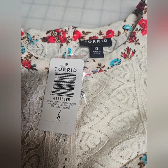 Floral Mini Washable Gauze Lace Yoke Trapeze Dress - Picture 10 of 11